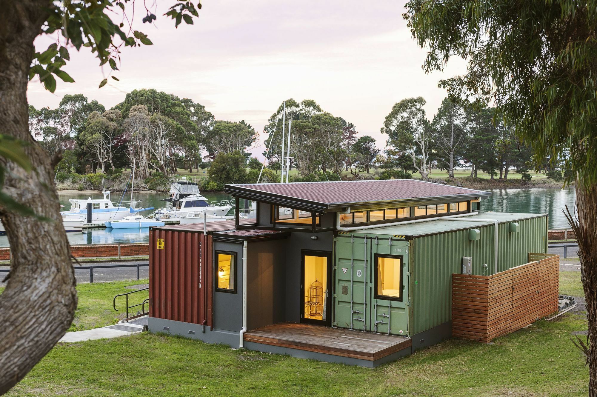 Coastal Pods Wynyard Apartment Bagian luar foto