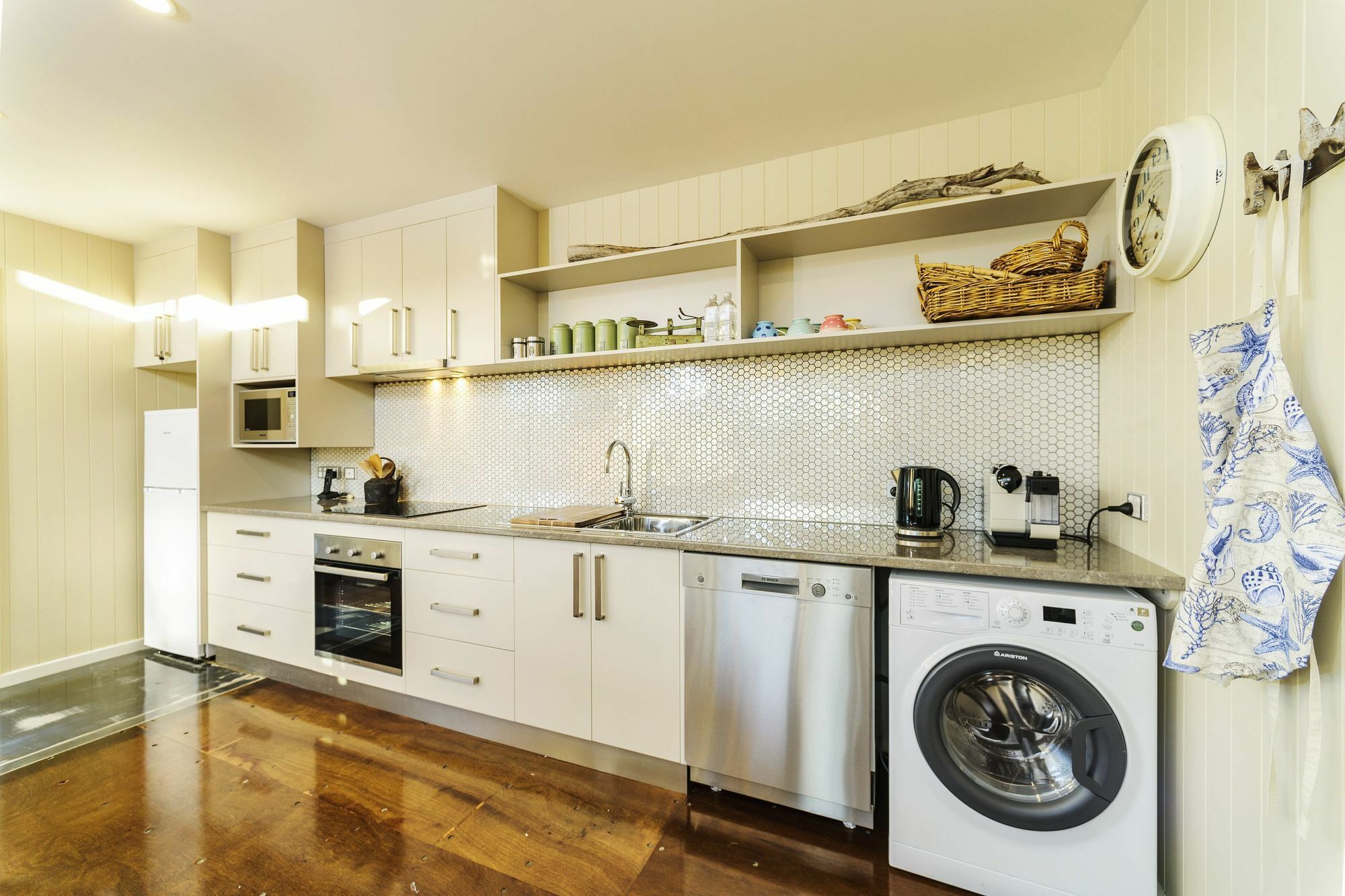 Coastal Pods Wynyard Apartment Bagian luar foto