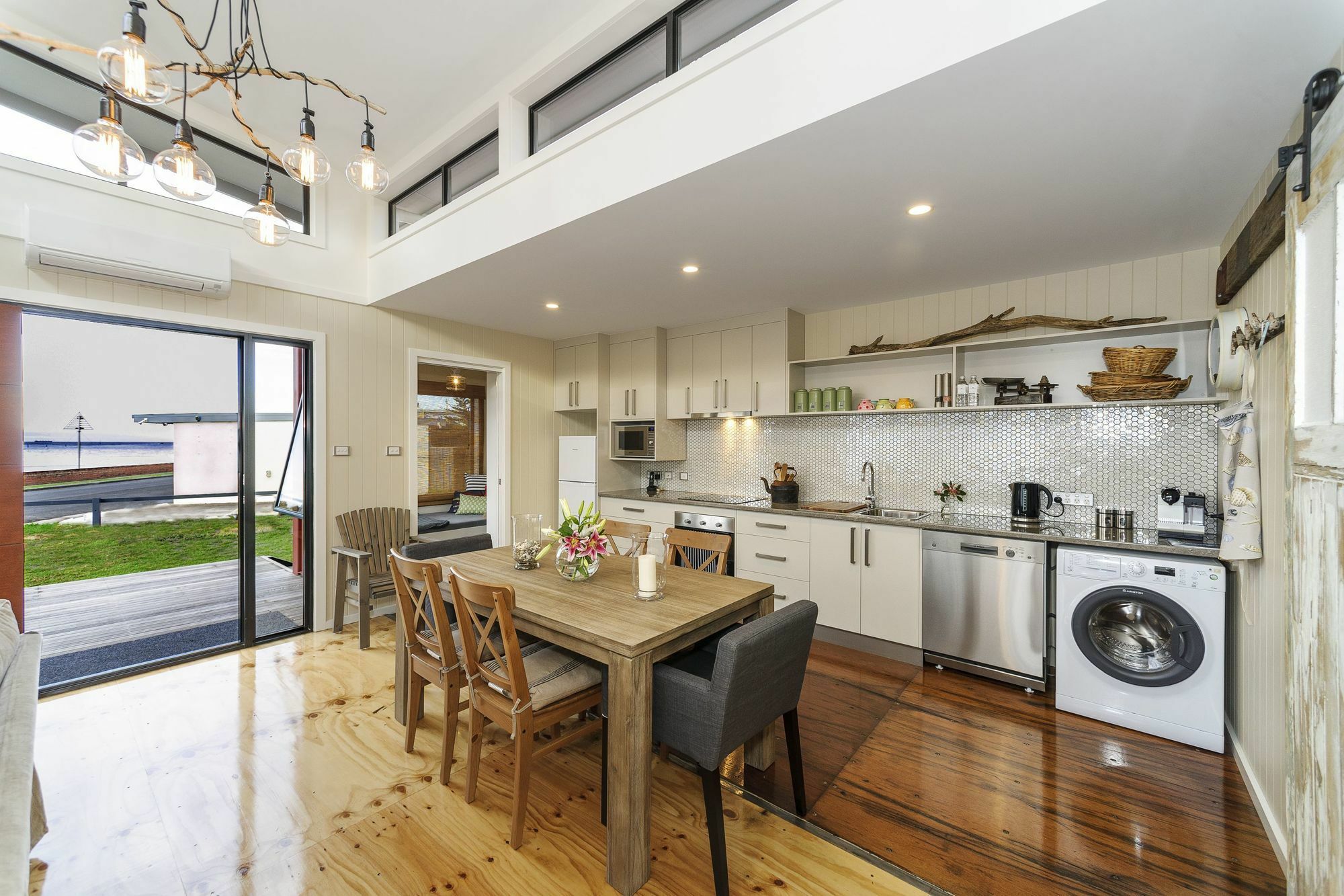 Coastal Pods Wynyard Apartment Bagian luar foto